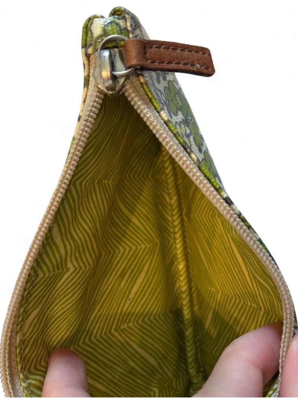 Fossil green yellow